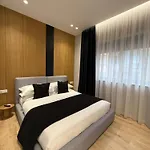 4 地拉那