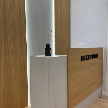 4 Hotel Tirana